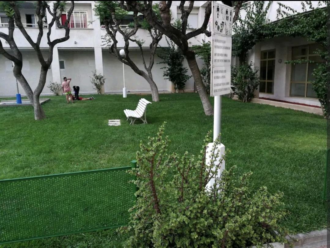 Bonito Apartamento Cerca De La Playa Salou Luaran gambar
