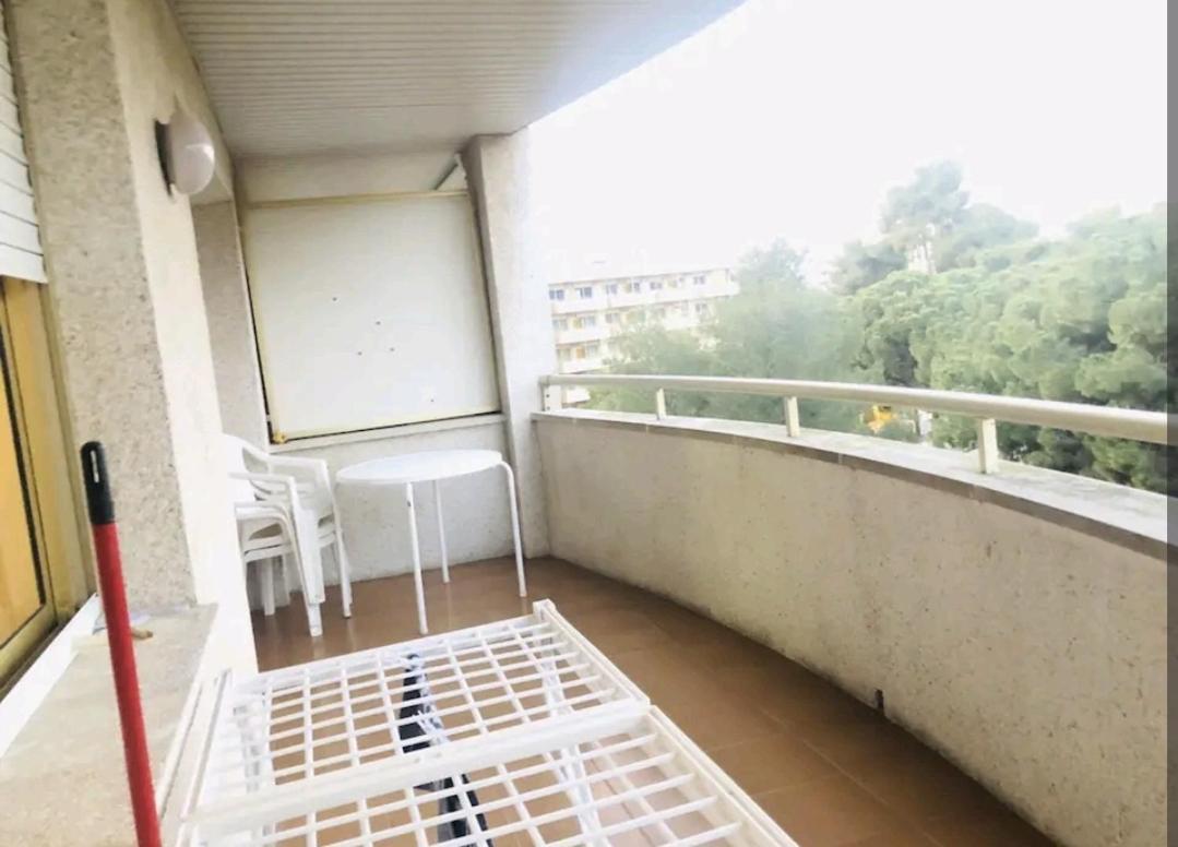 Bonito Apartamento Cerca De La Playa Salou Luaran gambar