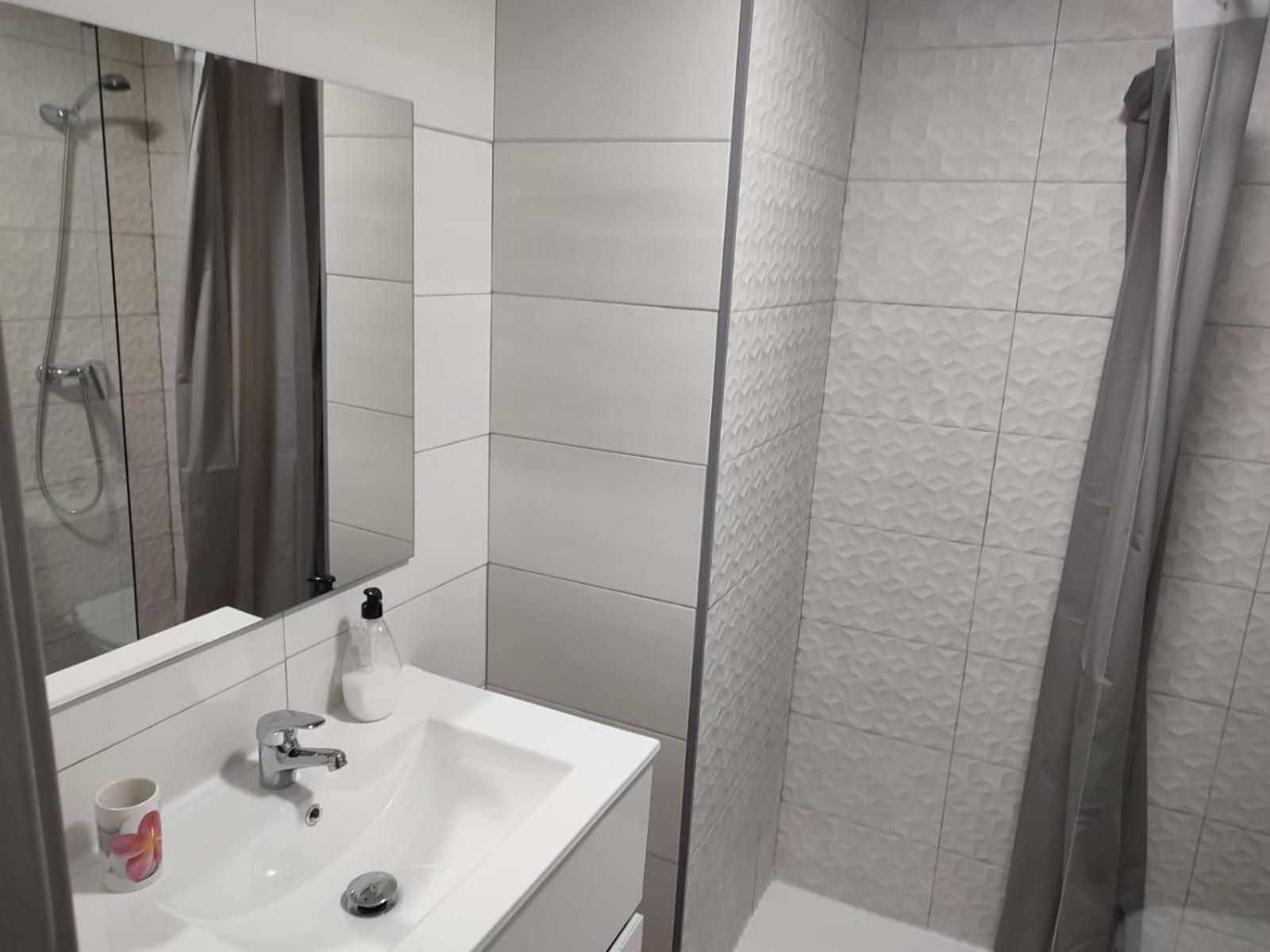 Bonito Apartamento Cerca De La Playa Salou Luaran gambar