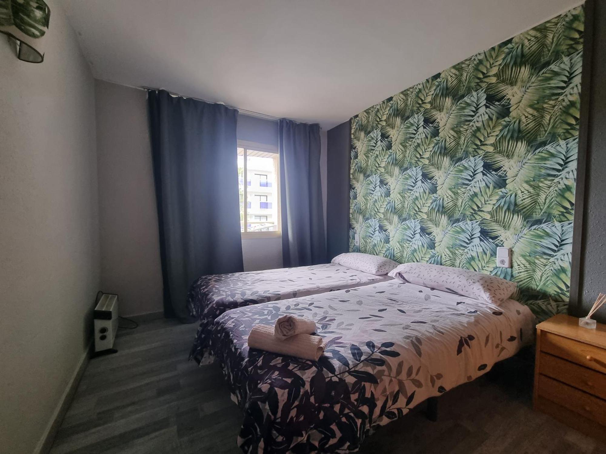 Bonito Apartamento Cerca De La Playa Salou Luaran gambar