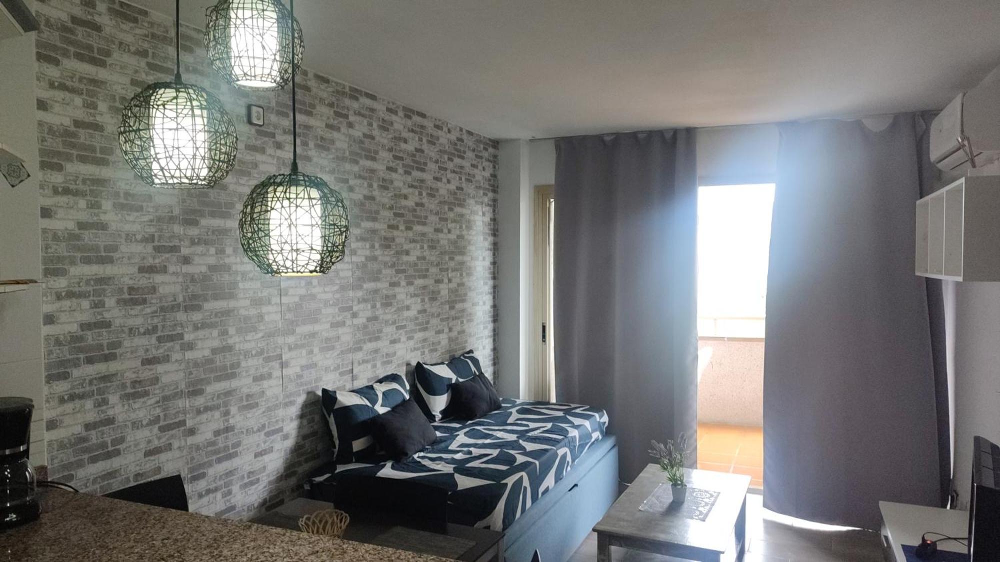 Bonito Apartamento Cerca De La Playa Salou Luaran gambar