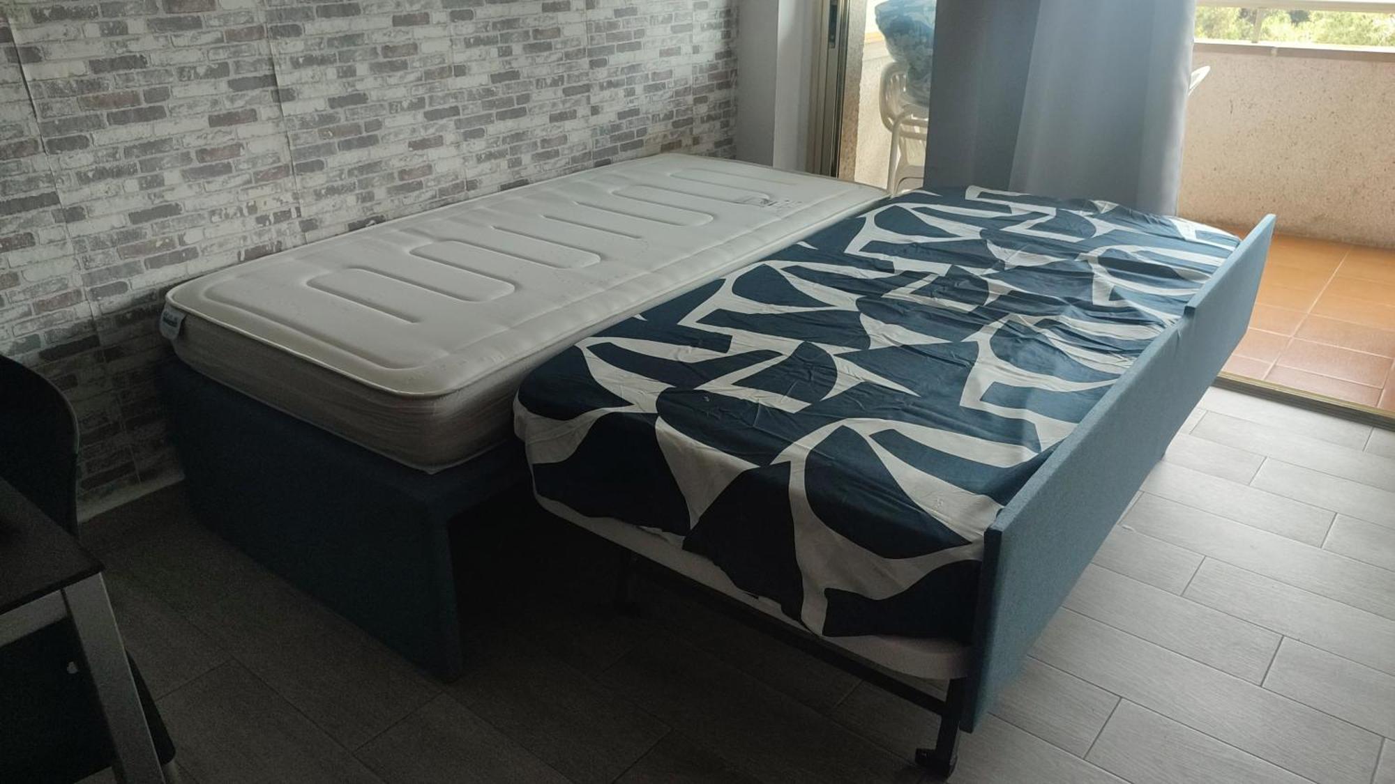Bonito Apartamento Cerca De La Playa Salou Luaran gambar