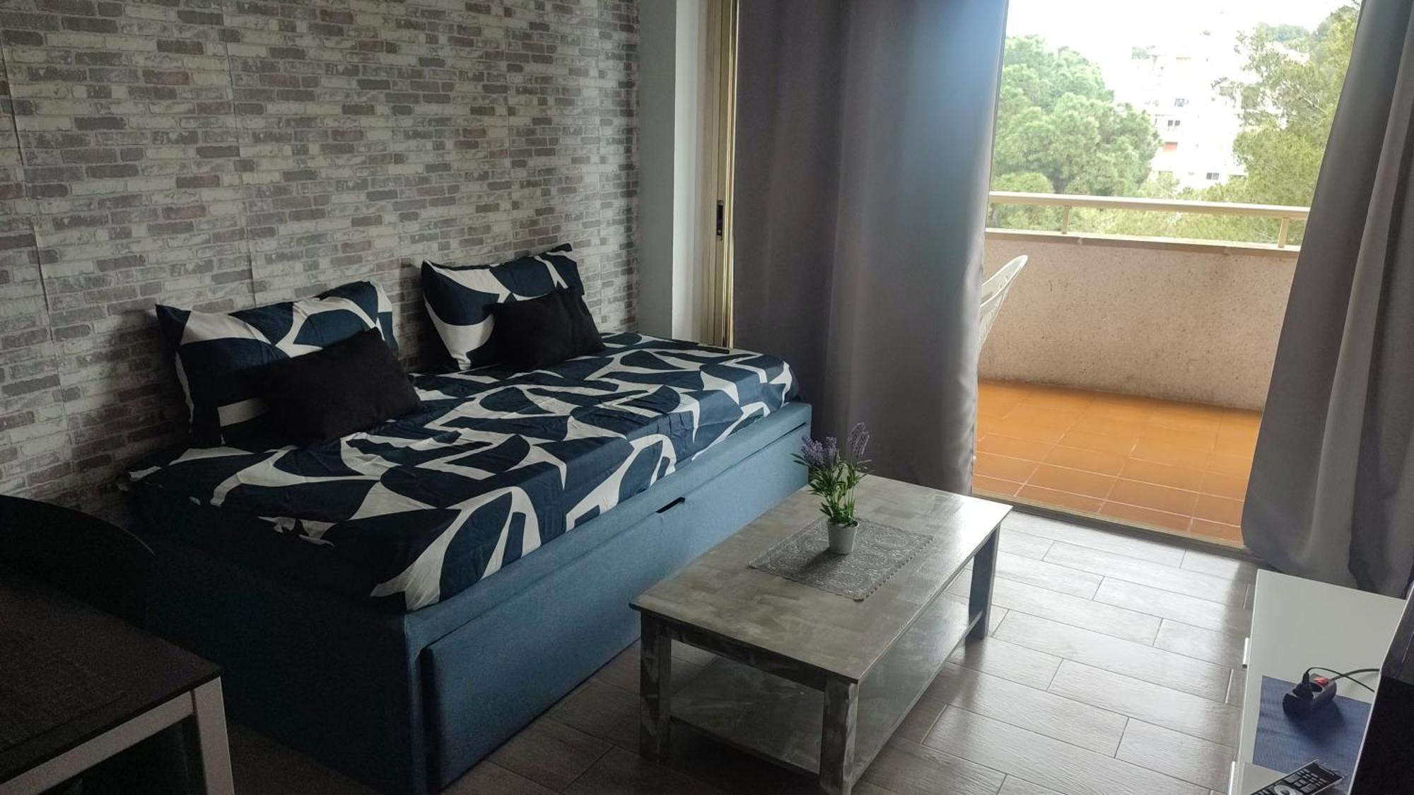 Bonito Apartamento Cerca De La Playa Salou Luaran gambar